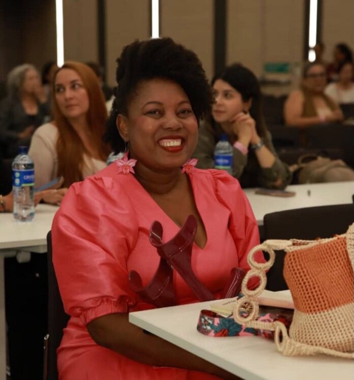 Chechy Murillo, fundadora de Moda y Flores y ganadora del Premio Mujer Cafam 2026